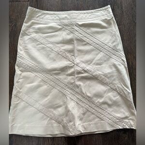 VINTAGE Size 8 Ann Taylor Khaki pencil skirt.  90’s.  Blue tag